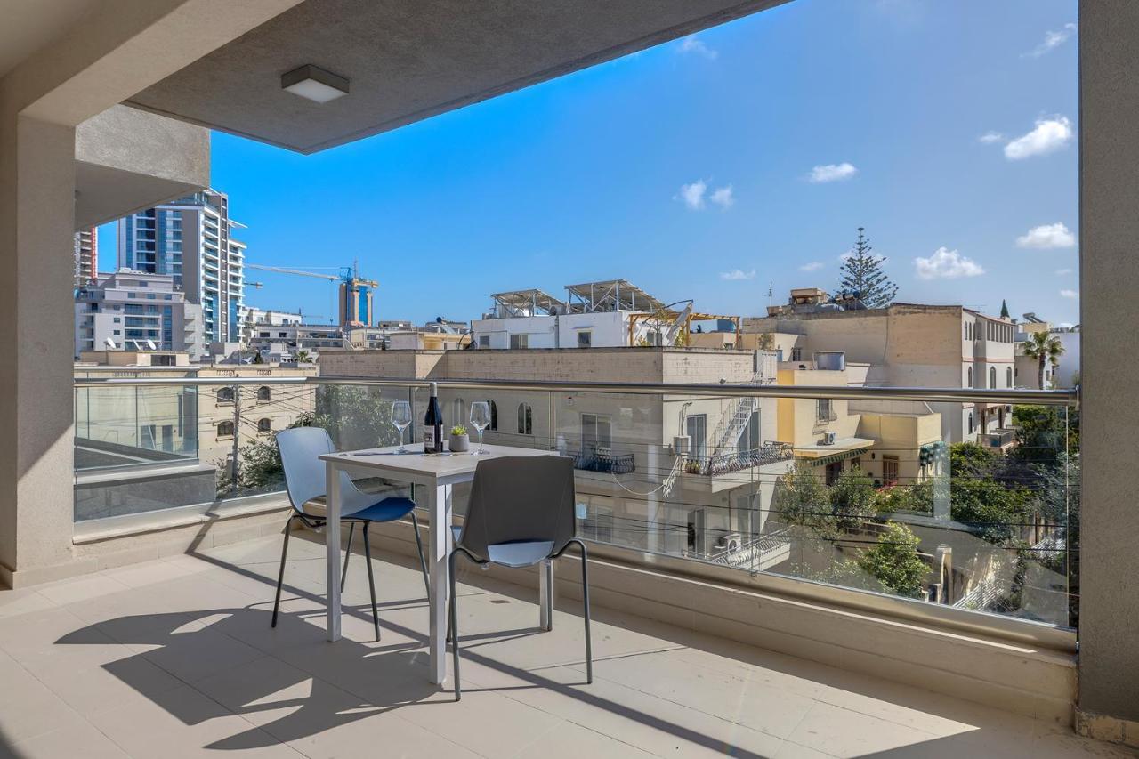 Modern 1Br Apartment In Central St Julian'S San Ġiljan Exterior foto